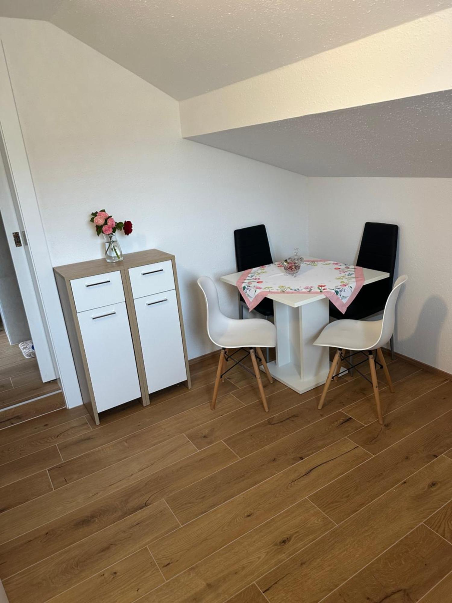 Ferienwohnung Waldblick, Faaker See Oberaichwald  Exterior foto